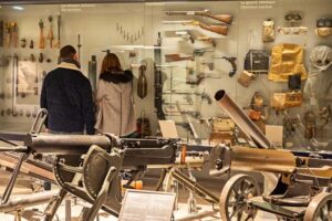 Musée de l’Armée - Paris - Ausstellung: zweiter Weltkrieg - Waffen und Ausrüstung