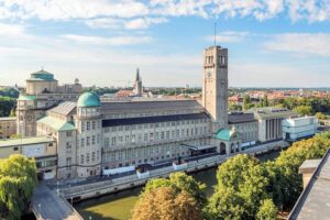 Deutsches Museum Museumsinsel - München - Außenansicht