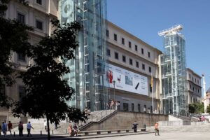 Museo Reina Sofía - Madrid - Außenansicht des Sabatini-Gebäudes benannt nach dem Architekten Edificio Sabatini