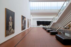 Museum Ludwig - Köln - Ausstellung: Galerie mit Gemälden des Informel und Expressionismus im Obergeschoss